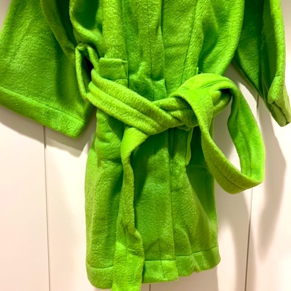 Brand New Mirko Bright Green Fleece Children’s Robe - Picture 4 of 8